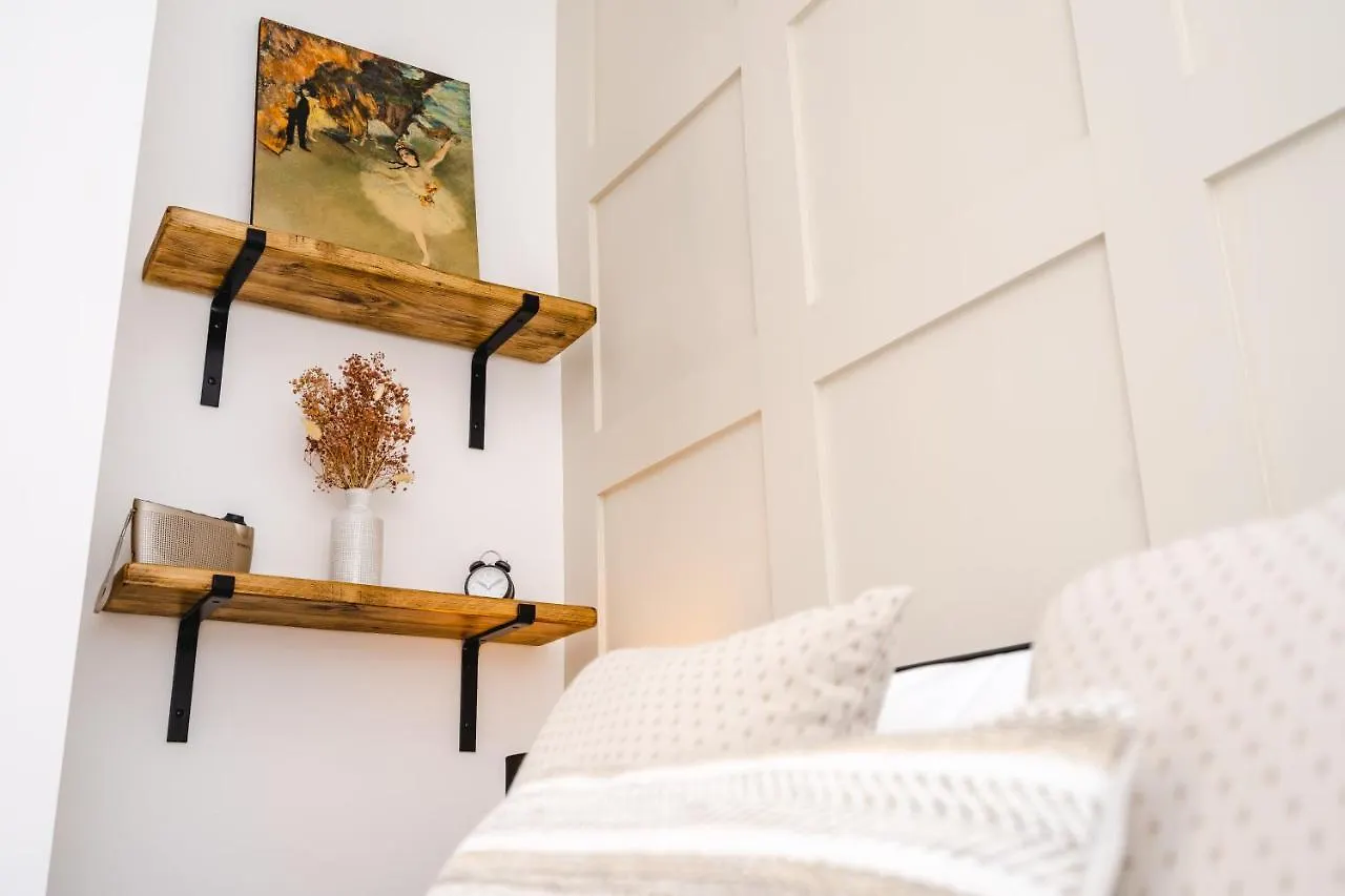 Best Stays York - Bishy Road Abode